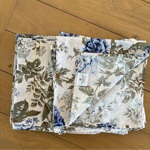 Waterford Linens Floral Pattern Napkins Set Of 12